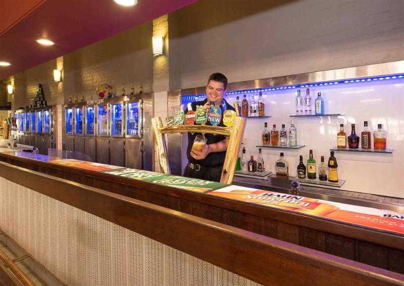 Готель Ibis Styles Каррата Екстер'єр фото