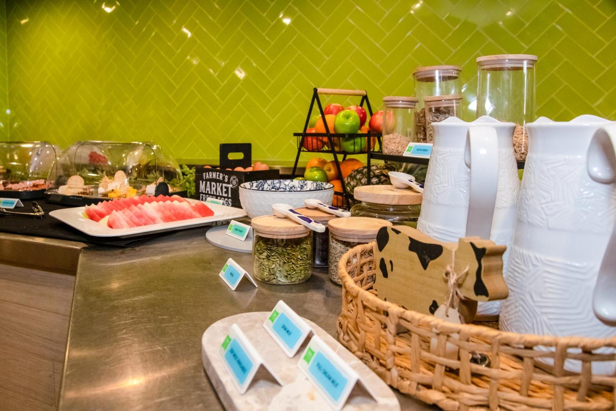 Готель Ibis Styles Каррата Екстер'єр фото