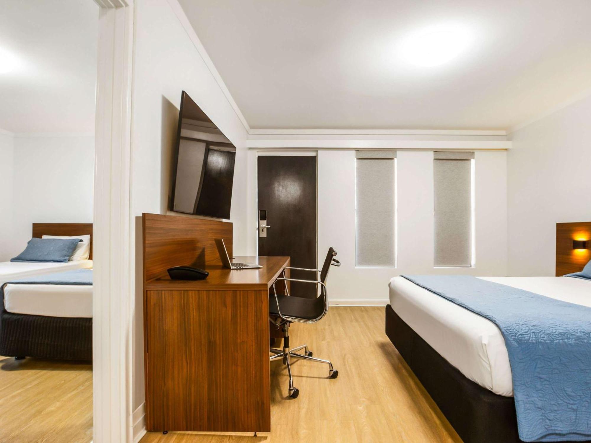 Готель Ibis Styles Каррата Екстер'єр фото